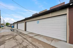 4611 S St Lawrence Ave, Chicago, IL 60653 - Photo 19