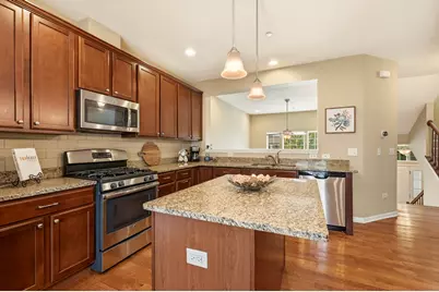 2845 Henley Lane, Naperville, IL 60540 - Photo 7