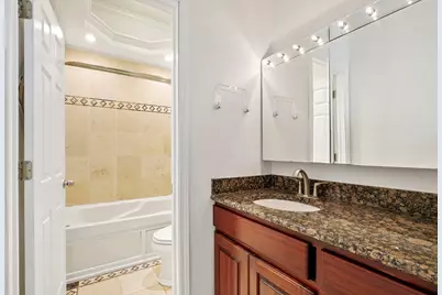 1219 N Damen Avenue, Chicago, IL 60622 - Photo 17