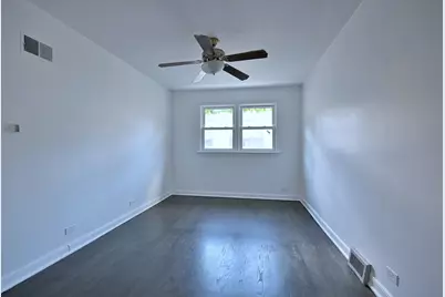 7911 North Avenue #C, River Forest, IL 60305 - Photo 9