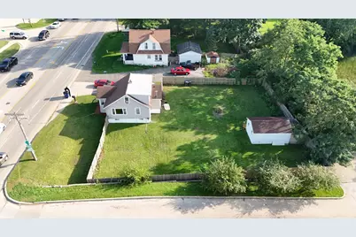 2110 N Green Bay Road, Waukegan, IL 60087 - Photo 17