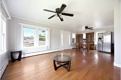 2110 N Green Bay Road, Waukegan, IL 60087 - Photo 5