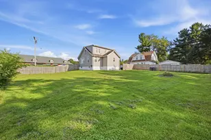 2110 N Green Bay Rd, Waukegan, IL 60087 - Photo 19