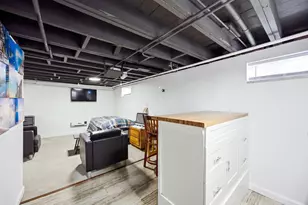 2110 N Green Bay Rd, Waukegan, IL 60087 - Photo 11