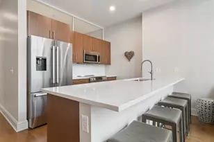 850 N Lake Shore Dr, Chicago, IL 60611 - Photo 9