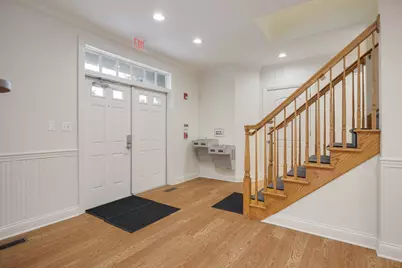 1621 W Colonial Parkway, Inverness, IL 60067 - Photo 5