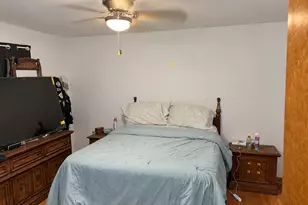 15923 Vine Ave, Harvey, IL 60426 - Photo 5