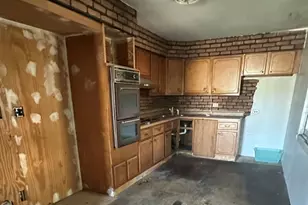 7903 W 87th St, Bridgeview, IL 60455 - Photo 11
