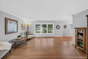 1147 Bennington Dr, Crystal Lake, IL 60014 - Photo 9