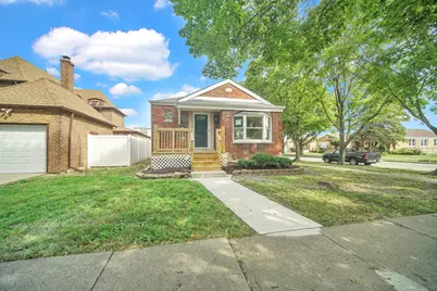 8425 S Homan Avenue, Chicago, IL 60652 - Photo 1