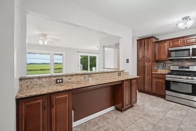 702 Wilson Avenue, Hoopeston, IL 60942 - Photo 9
