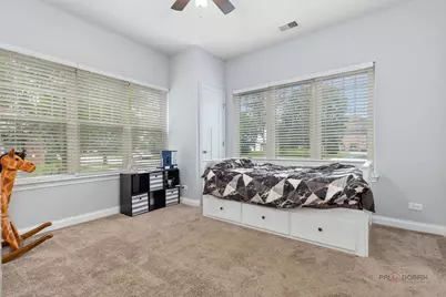 636 Parkside Court, Libertyville, IL 60048 - Photo 23