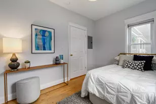 3803 N Ravenswood Ave, Chicago, IL 60613 - Photo 11