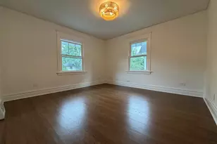 [Address not provided], La Grange, IL 60525 - Photo 7