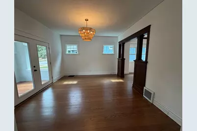 [Address not provided], La Grange, IL 60525 - Photo 5