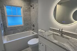 [Address not provided], La Grange, IL 60525 - Photo 11