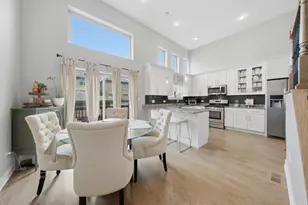6451 S New England Ave, Chicago, IL 60638 - Photo 3