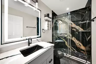 5444 W 64th St, Chicago, IL 60638 - Photo 13