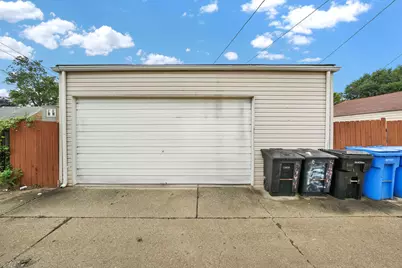5444 W 64th Street, Chicago, IL 60638 - Photo 25
