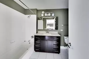 545 N Dearborn St, Chicago, IL 60654 - Photo 23