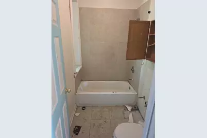 7954 S Harvard Avenue, Chicago, IL 60620 - Photo 9