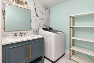 3328 S Bell Ave, Chicago, IL 60608 - Photo 7