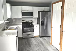 2542 Shauna Dr, Montgomery, IL 60538 - Photo 9