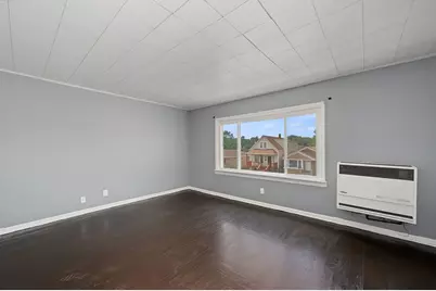 10335 S Hoxie Avenue, Chicago, IL 60617 - Photo 11