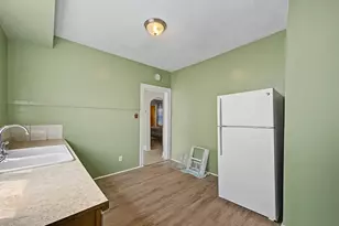 10335 S Hoxie Ave, Chicago, IL 60617 - Photo 7