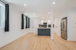 1535 W Estes Ave, Chicago, IL 60626 - Photo 7