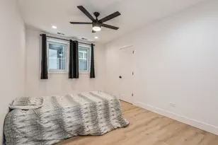 1535 W Estes Ave, Chicago, IL 60626 - Photo 23