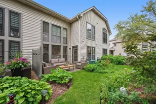 318 Club House Dr, Bloomingdale, IL 60108 - Photo 35