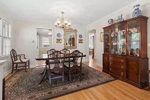 5325 Oak Center Dr, Oak Lawn, IL 60453 - Photo 5