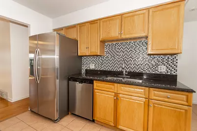 1185 Seymour Avenue, Des Plaines, IL 60016 - Photo 13