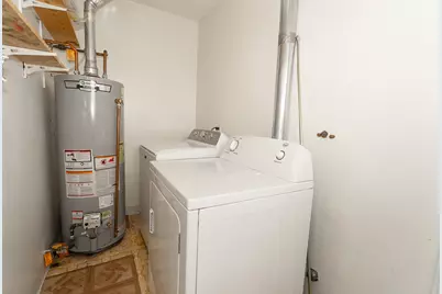 1185 Seymour Avenue, Des Plaines, IL 60016 - Photo 27