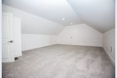 417 S 6 Avenue, Maywood, IL 60153 - Photo 15