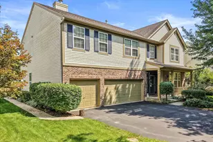 454 Chesterfield Ln, North Aurora, IL 60542 - Photo 1