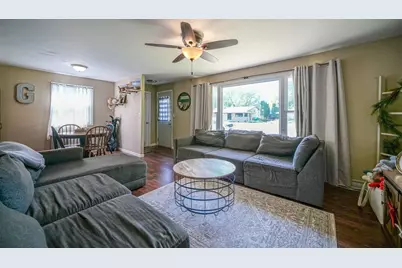 810 S Congress Avenue, Polo, IL 61064 - Photo 9