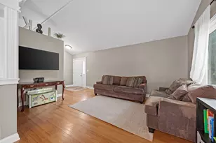 3S625 Lorraine Ave, Warrenville, IL 60555 - Photo 9