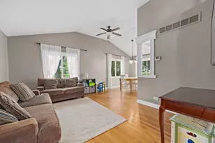 3S625 Lorraine Ave, Warrenville, IL 60555 - Photo 7