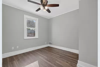 335 E Southmor Road, Morris, IL 60450 - Photo 11