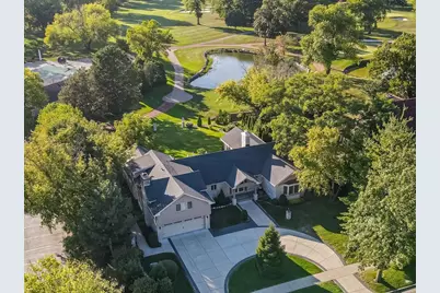 710 N Prospect Avenue, Park Ridge, IL 60068 - Photo 1