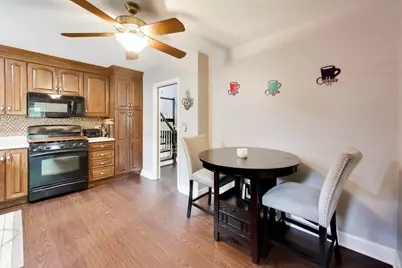 103 S Windsor Drive, Arlington Heights, IL 60004 - Photo 7