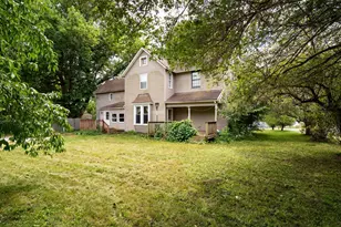 102 E North St, Bellflower, IL 61724 - Photo 21