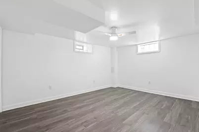 15641 S Park Avenue, South Holland, IL 60473 - Photo 11