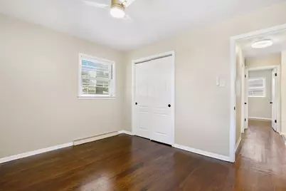 15641 S Park Avenue, South Holland, IL 60473 - Photo 7