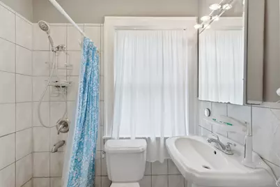 3829 W Addison Street, Chicago, IL 60618 - Photo 23