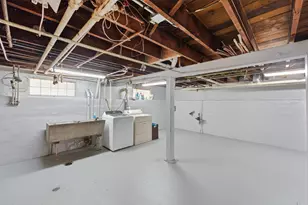 3829 W Addison St, Chicago, IL 60618 - Photo 29