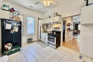 2947 W Cortland St, Chicago, IL 60647 - Photo 3