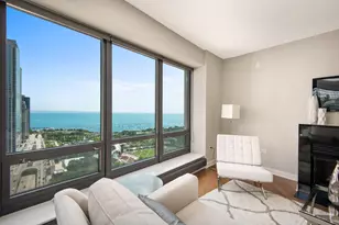 130 N Garland Ct, Chicago, IL 60602 - Photo 5